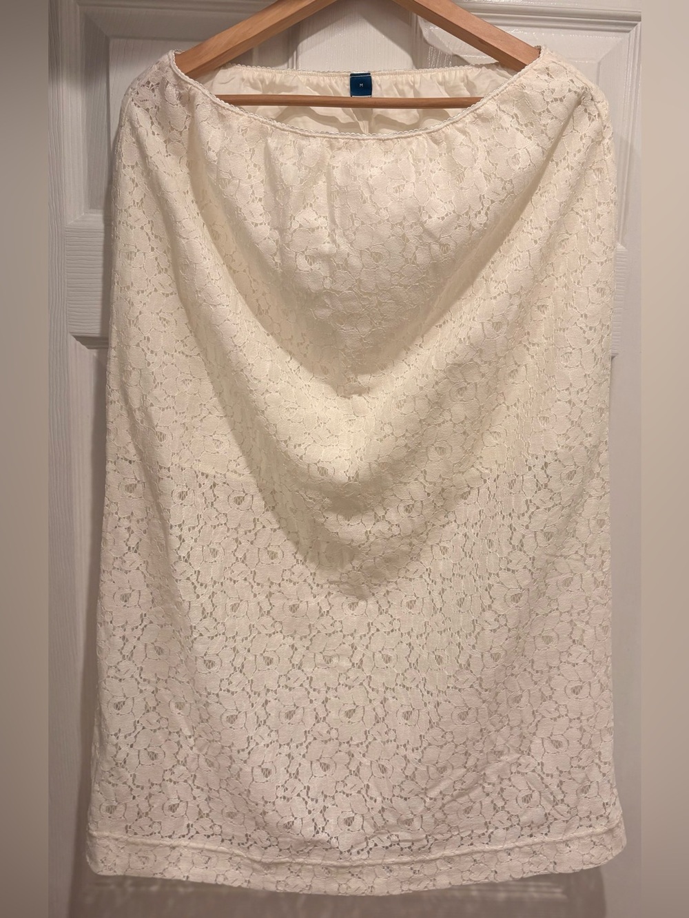 Old Navy Cream Lace Midi Skirt